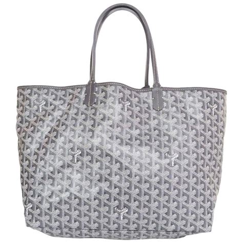 grey goyard tote bag|goyard pm tote price.